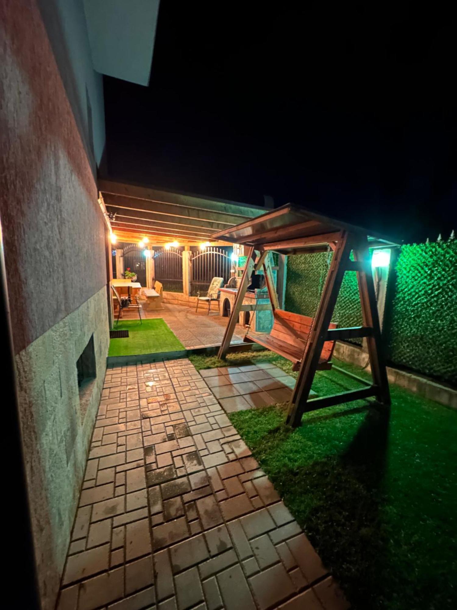 Hotel Advel Guest Hous Madzhare Exterior foto