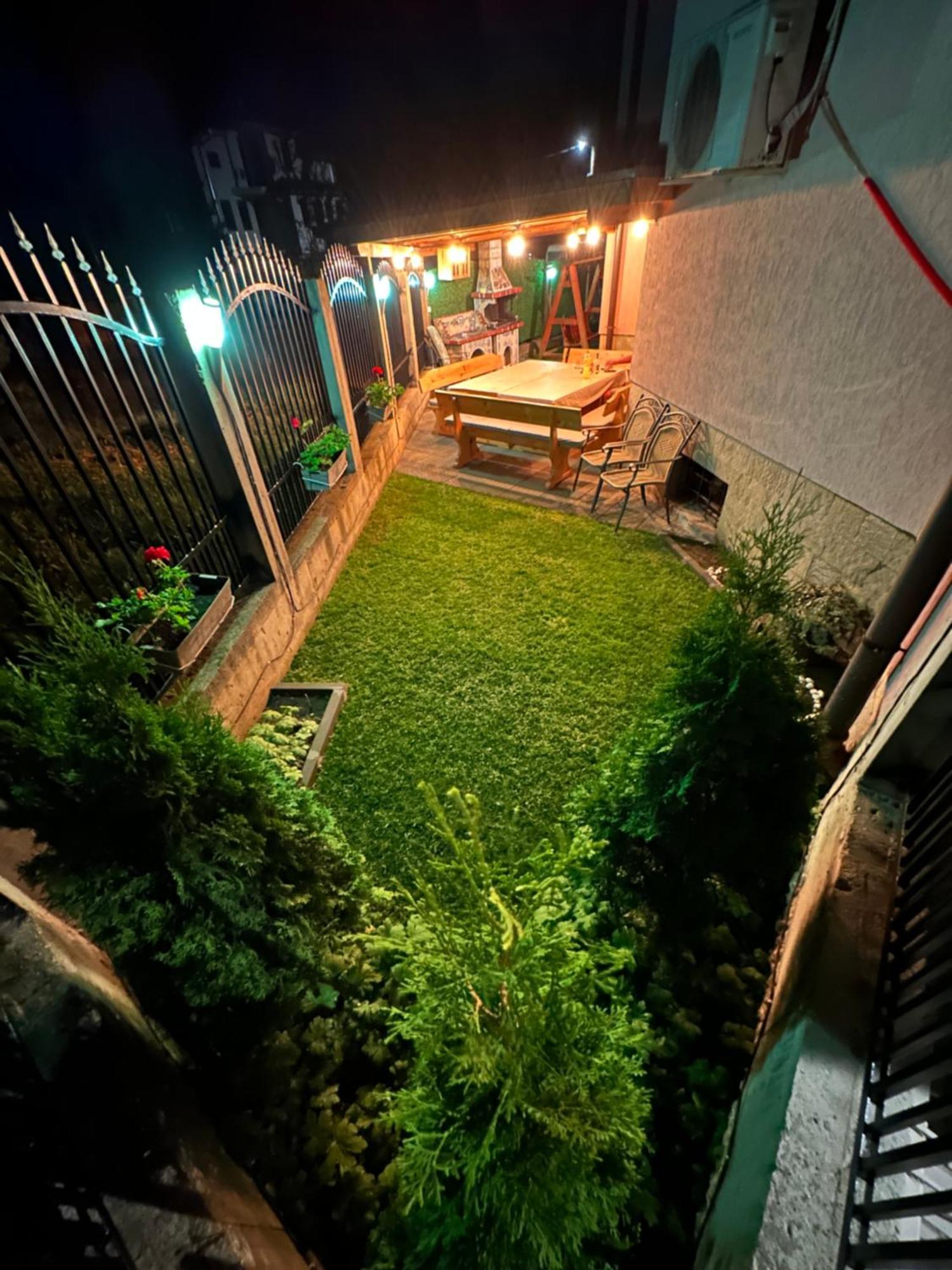 Hotel Advel Guest Hous Madzhare Exterior foto
