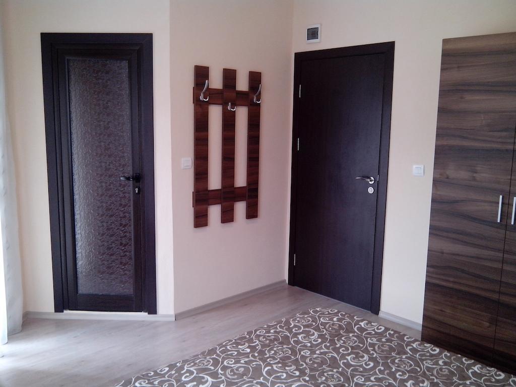 Hotel Advel Guest Hous Madzhare Zimmer foto