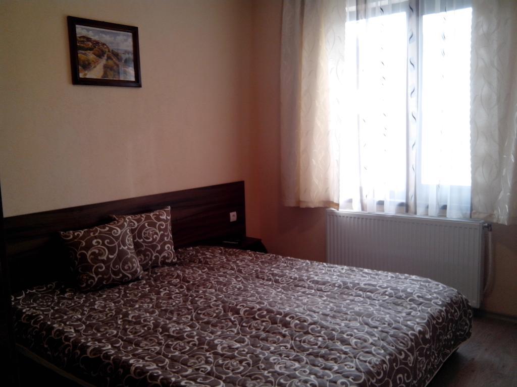 Hotel Advel Guest Hous Madzhare Zimmer foto