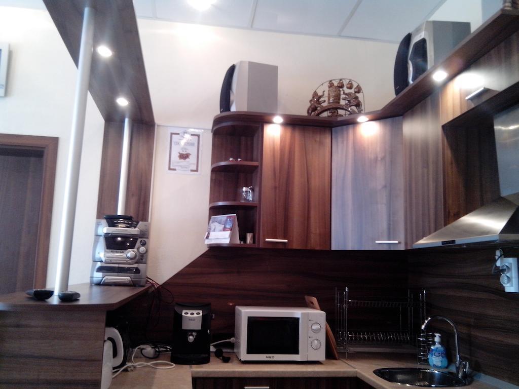 Hotel Advel Guest Hous Madzhare Zimmer foto